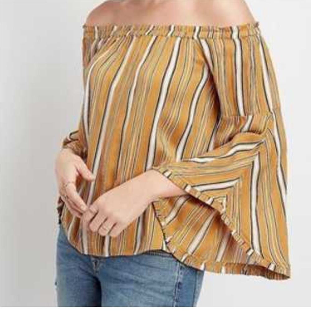 Maurices Stripe Yellow Off Shoulder Top XS Women’s Striped Cropped